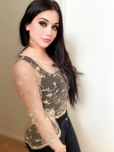 Индивидуалка СПб Александра Брюнетка c 3 размером груди у метро Парнас Санкт-Петербург Фото-2